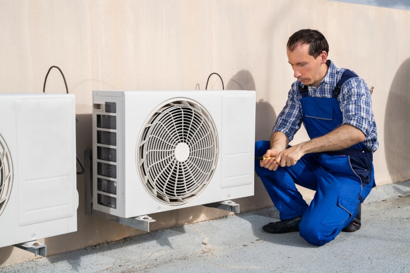What’s a Trane Comfort Specialist?